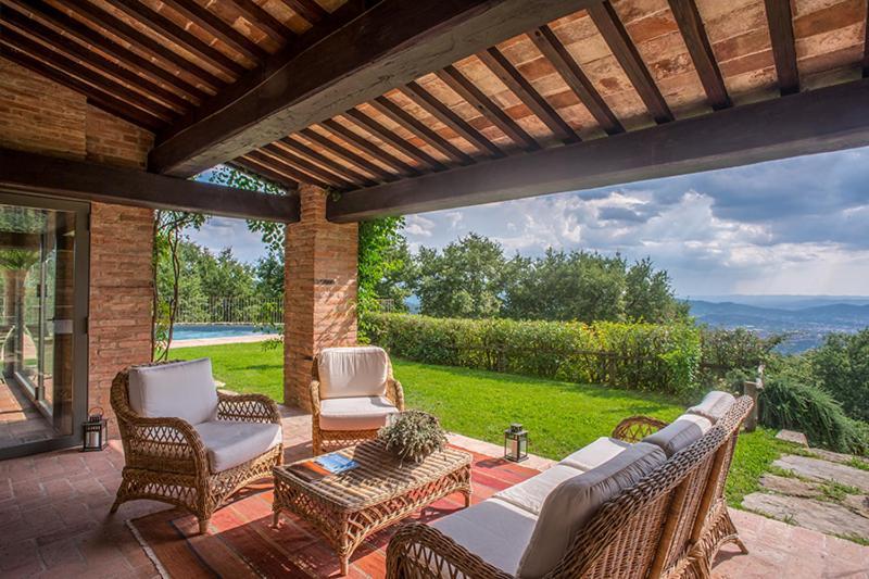 Villa Mandorlo - Pomaio Wines & Hospitality Arezzo Bagian luar foto